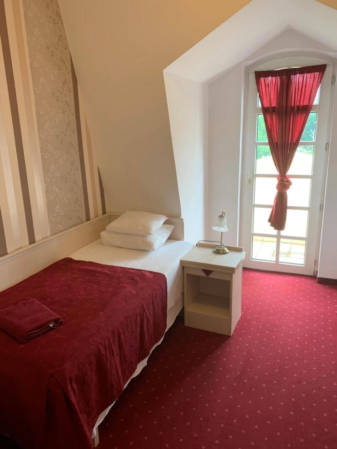 Walzer Hotel Budapest Exteriör bild